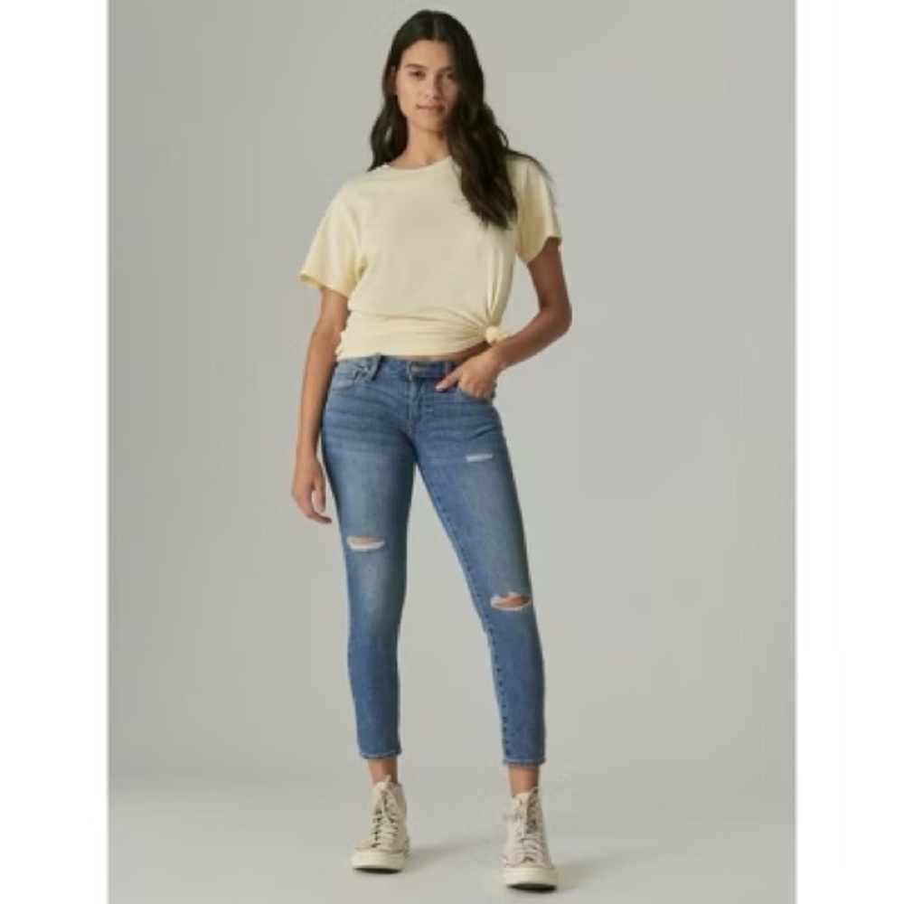 Lucky Brand Lolita Distressed Blue Ankle Y2K Jeans